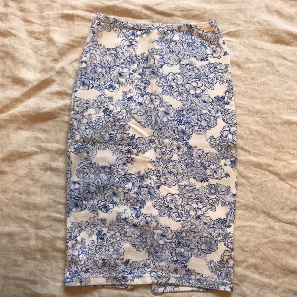 Blue and white floral American Apparel skirt